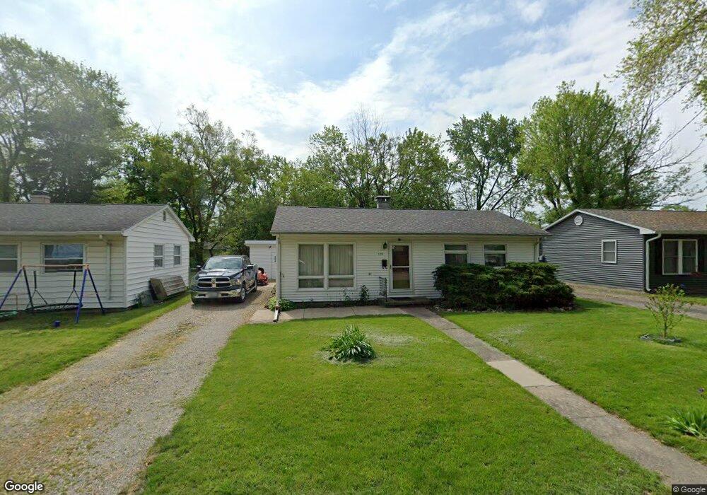 1316 S 4th St, Mattoon, IL 61938 - photo 1