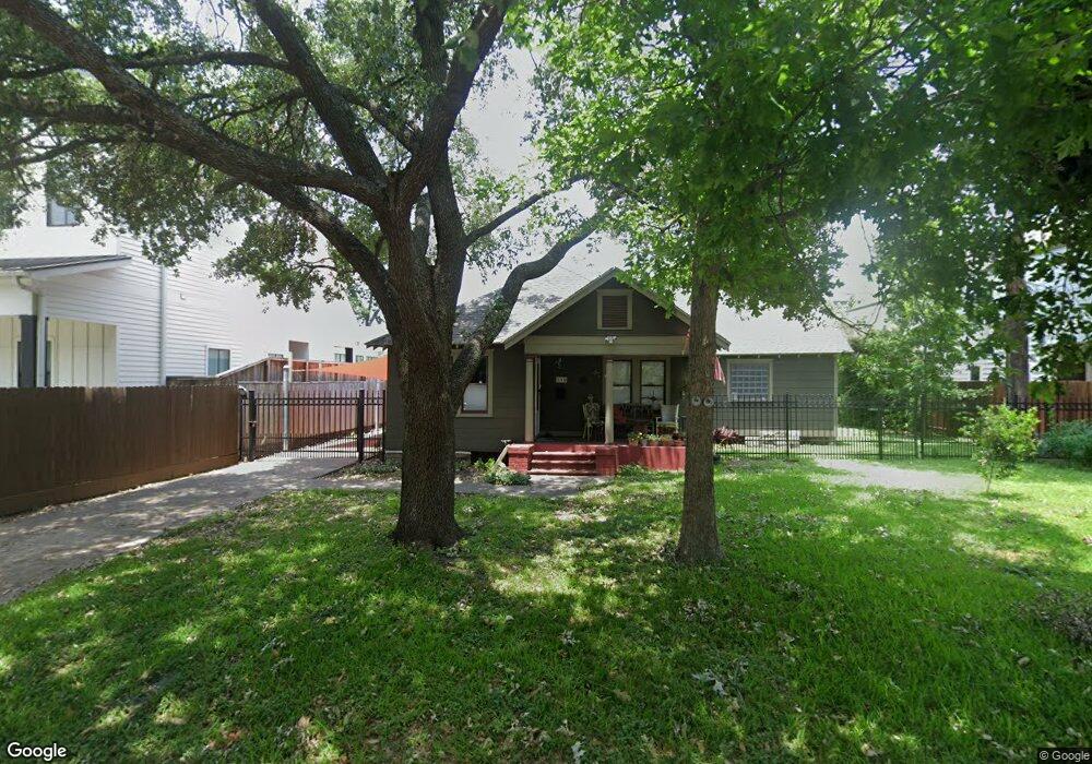 319 Aurora St, Houston, TX 77008 - photo 1