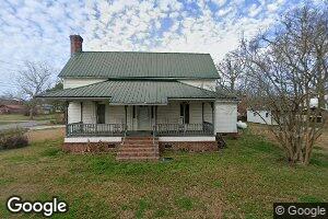 410 NE Pearl St, Collins, GA 30421
