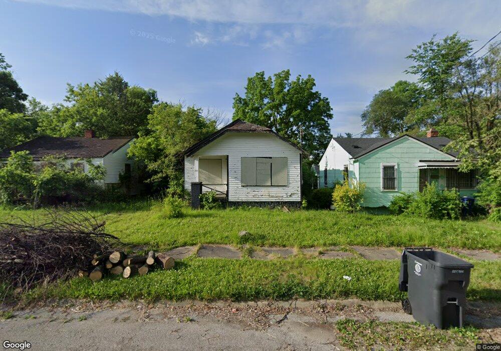 338 E Holbrook Ave, Flint, MI 48505 - photo 1