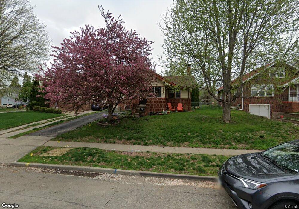 3527 Iola Ave, Des Moines, IA 50312 - photo 1