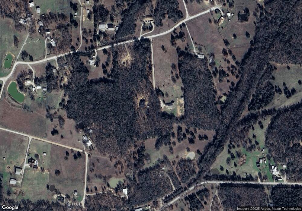 562 Woodbine Estates Rd, Gainesville, TX 76240 - photo 1