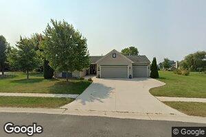 147 Lake Ct, Cedar Grove, WI 53013