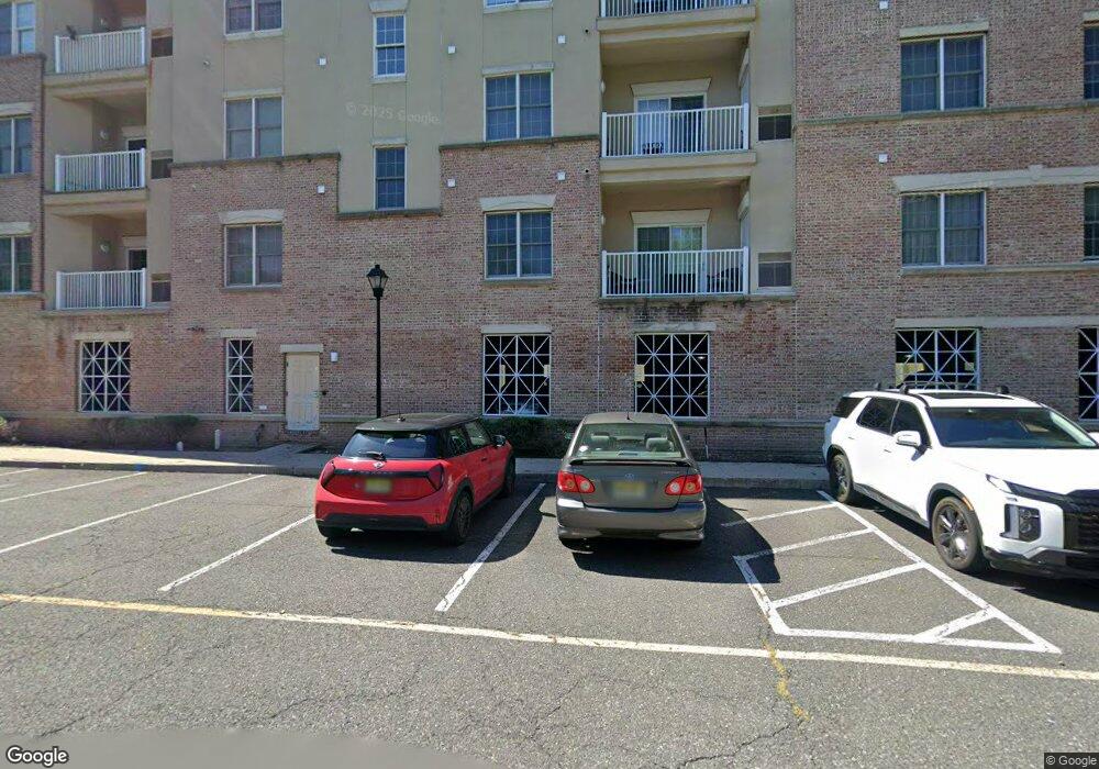 3411 Windsor Park Ct unit 411, Englewood, NJ 07631 - photo 1