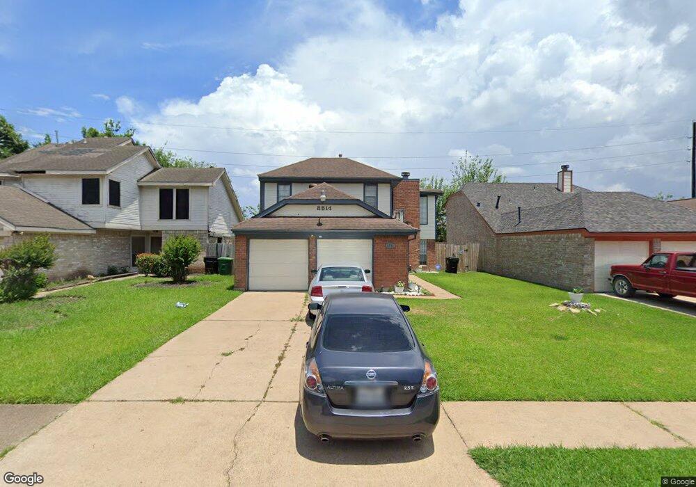 8514 Scenic Green Dr, Houston, TX 77088 - photo 1