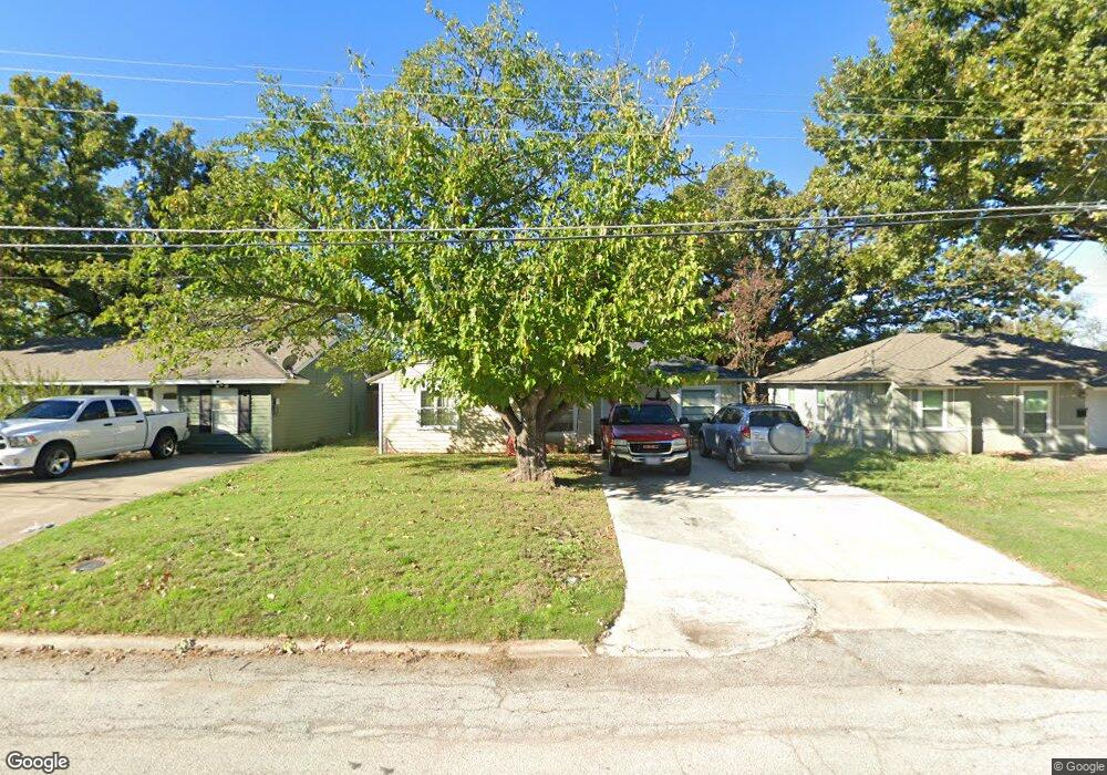 722 Shawnee Trace, Grand Prairie, TX 75051 - photo 1