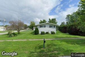 254 E Water St, Argenta, IL 62501