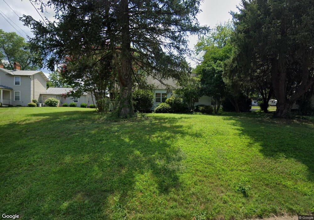 1510 E Market St, Charlottesville, VA 22902 - photo 1