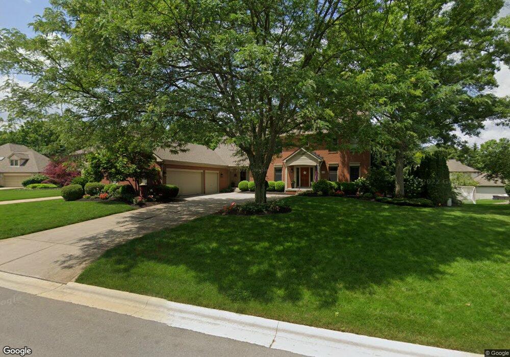 9417 Avemore Ct, Dublin, OH 43017 - photo 1