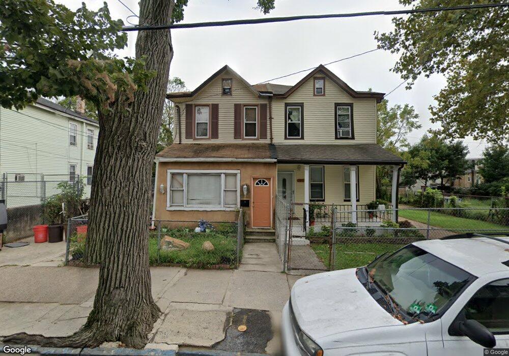 2916 Cramer St, Camden, NJ 08105 - photo 1