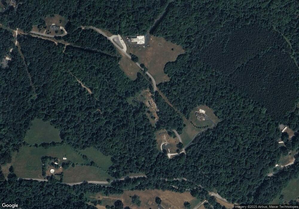 237 Level Green Rd, Massies Mill, VA 22967 - photo 1