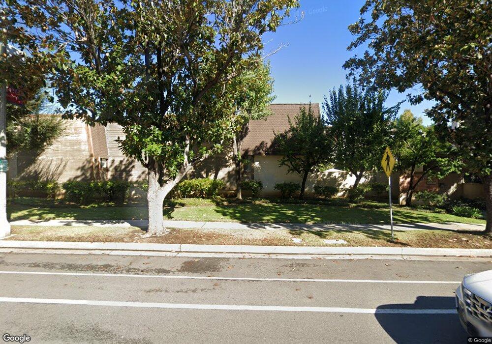 13929 Riverside Dr, Sherman Oaks, CA 91423 - photo 1