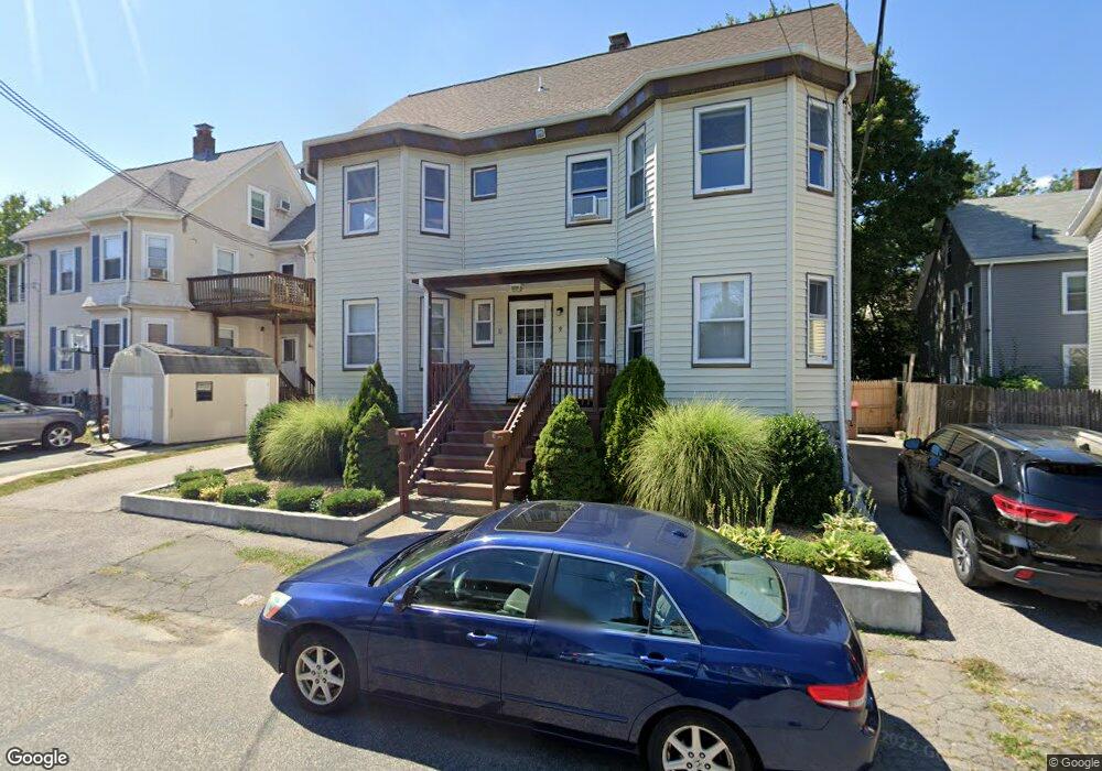 9 Tolman St unit 11, Waltham, MA 02453 - photo 1