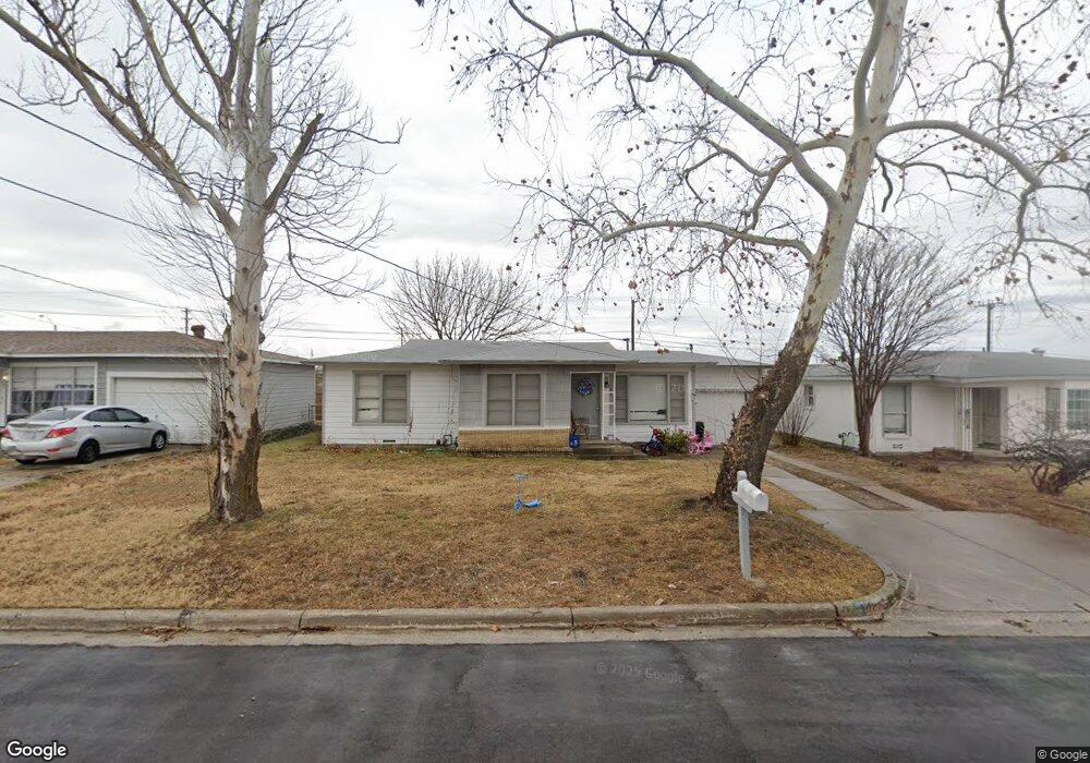 129 N Mcentire Ct, Fort Worth, TX 76108 - photo 1