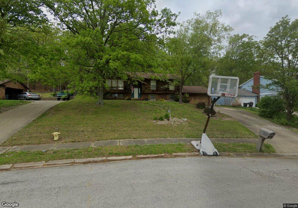 3421 Greenview Dr, New Albany, IN 47150 - photo 1