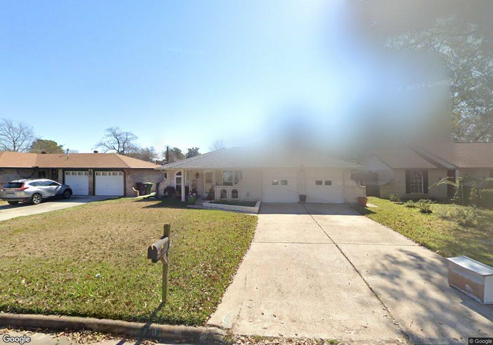 7703 Battlecreek Dr, Houston, TX 77040 - photo 1