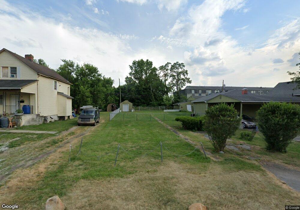 1885 Dunbar Dr, Columbus, OH 43224 - photo 1