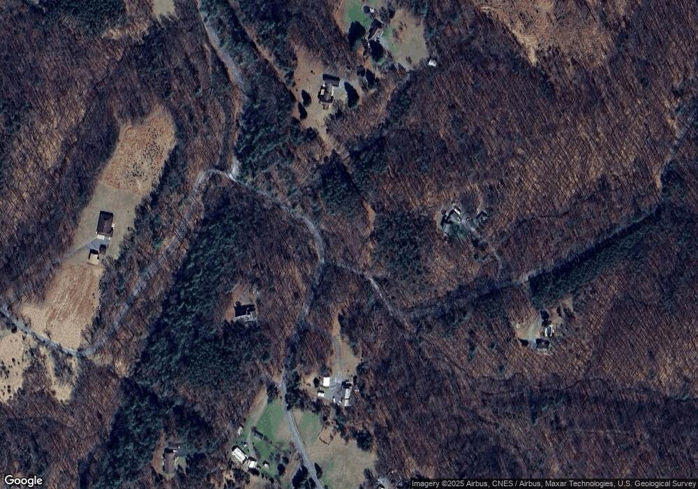 53 Log Cabin Ln, Berkeley Springs, WV 25411 - photo 1