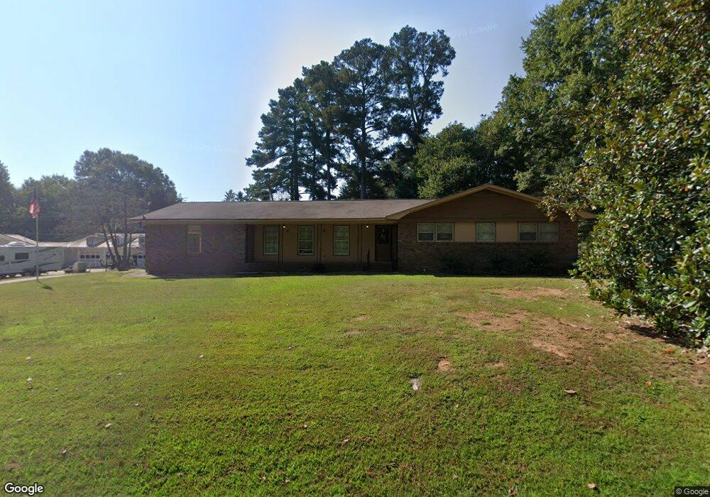 100 W Fairlawn Dr, Carrollton, GA 30117 - photo 1