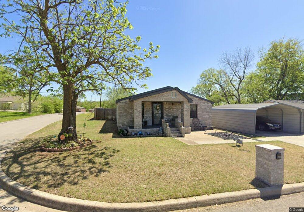 525 N Burnett St, Sapulpa, OK 74066 - photo 1