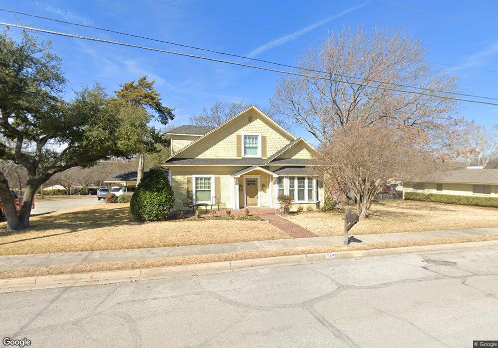 1004 S Trinity St, Decatur, TX 76234 - photo 1