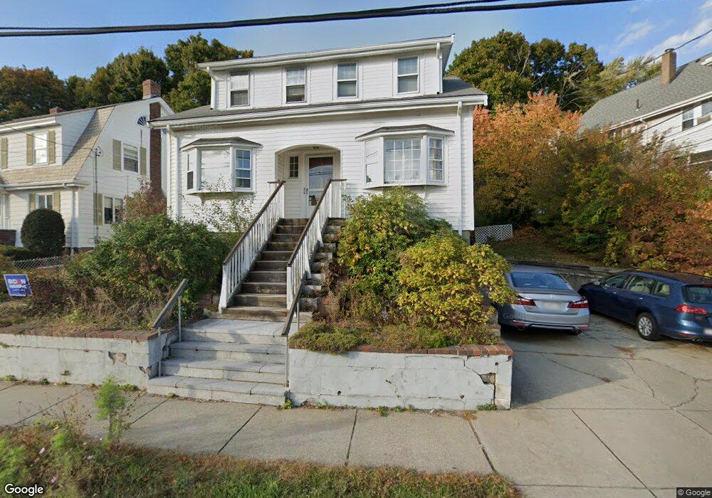 6 Edgecliff Rd unit 1, Watertown, MA 02472 - photo 1