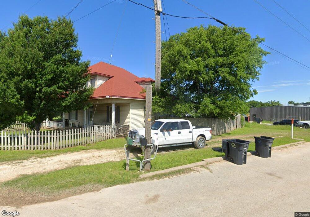 102 Gatewood Hill Dr, Cleburne, TX 76033 - photo 1