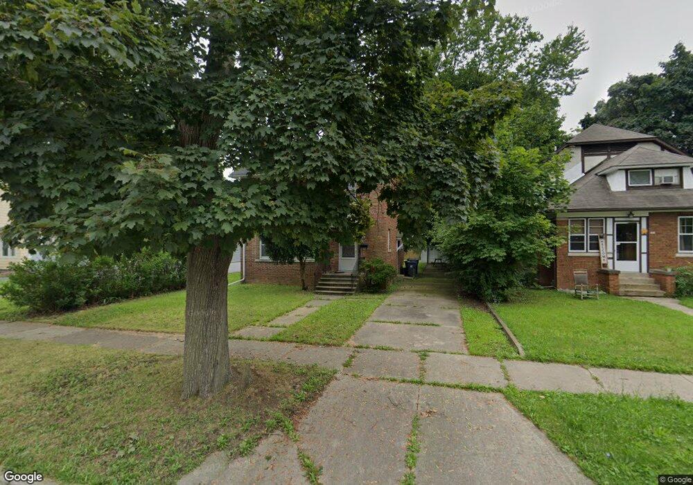 617 W Keith Ave, Waukegan, IL 60085 - photo 1