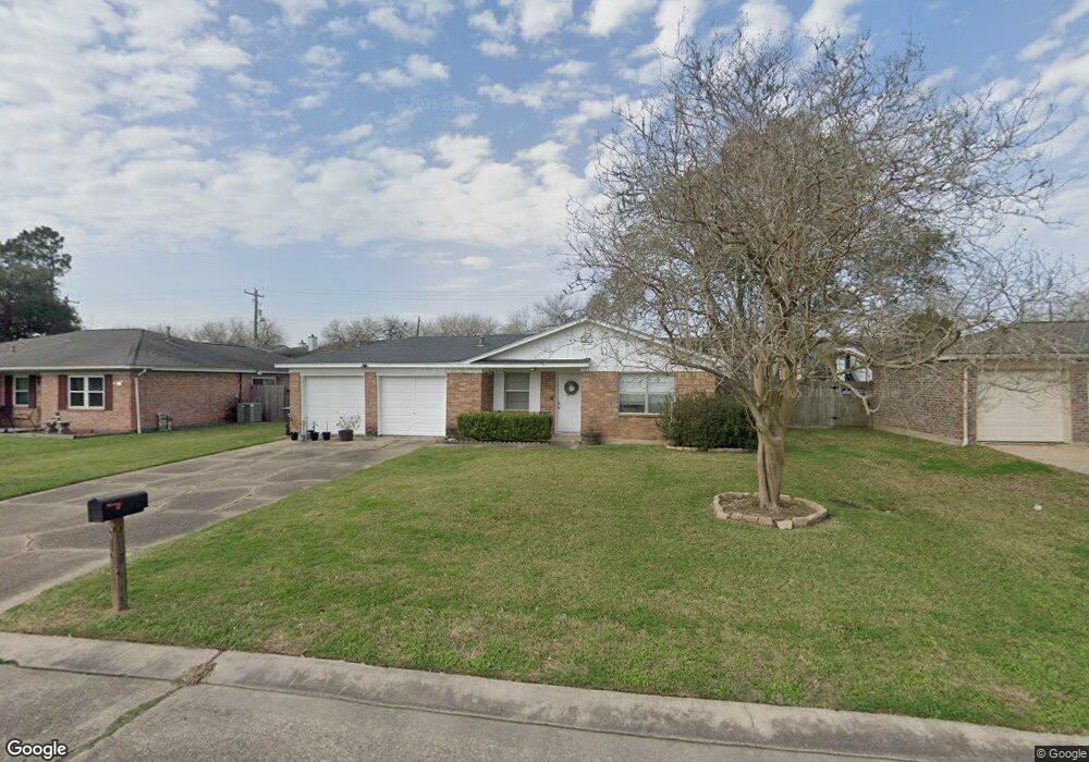 613 Circle Way, Alvin, TX 77511 - photo 1