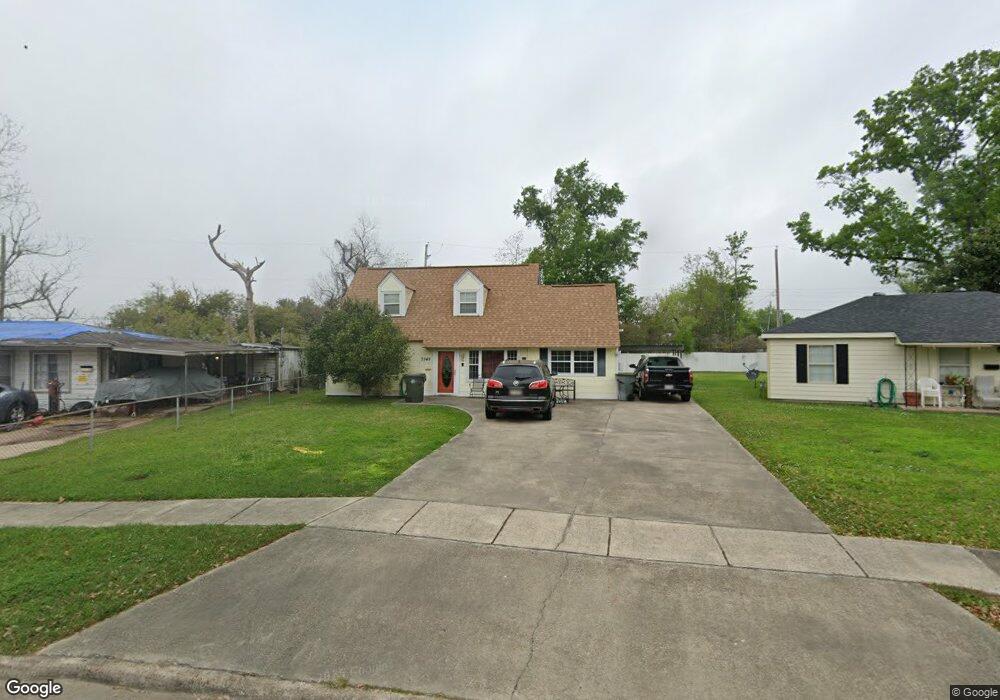 3548 Columbus Cir, Lake Charles, LA 70607 - photo 1