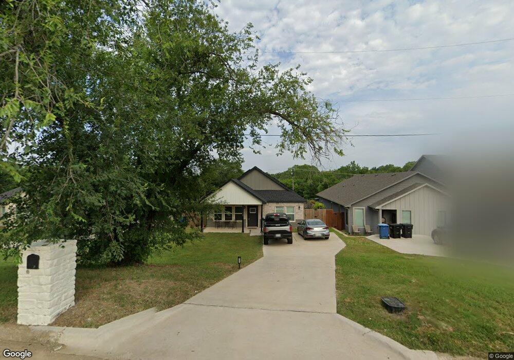 1305 Bells Dr, Denison, TX 75021 - photo 1