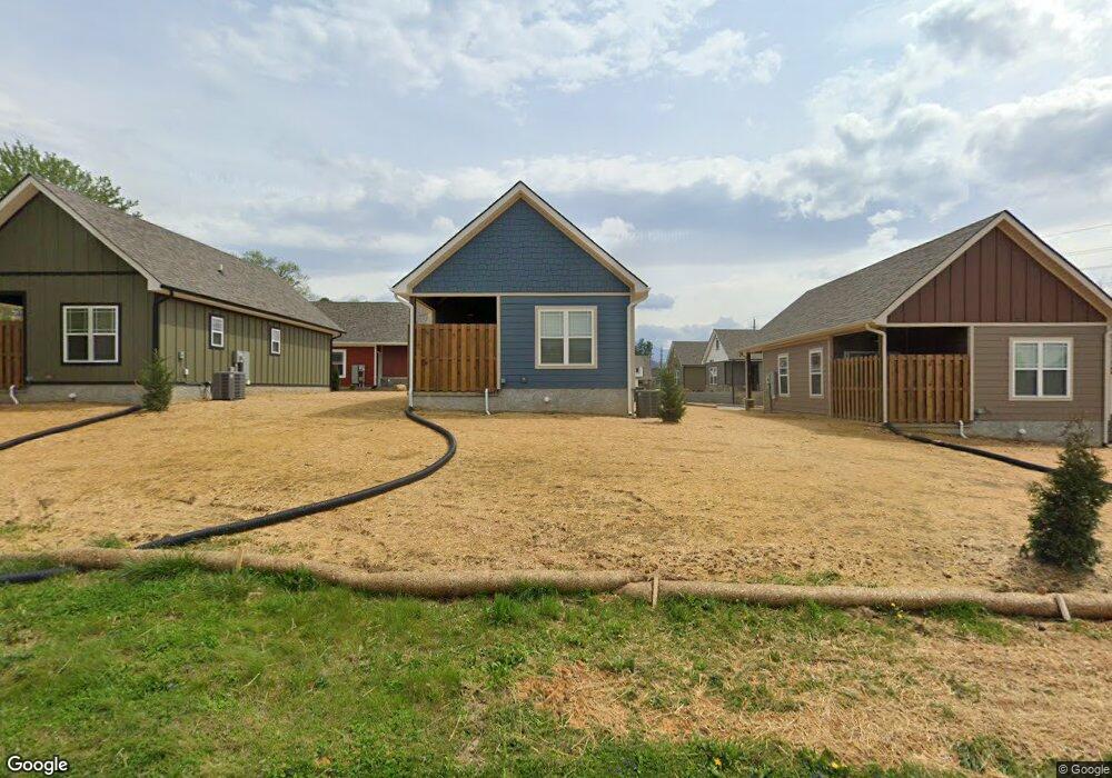 604 Sevier Ave, Pigeon Forge, TN 37863 - photo 1