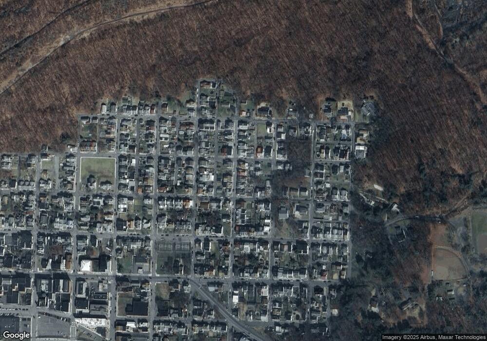 1015 N Vine St, Shamokin, PA 17872 - photo 1