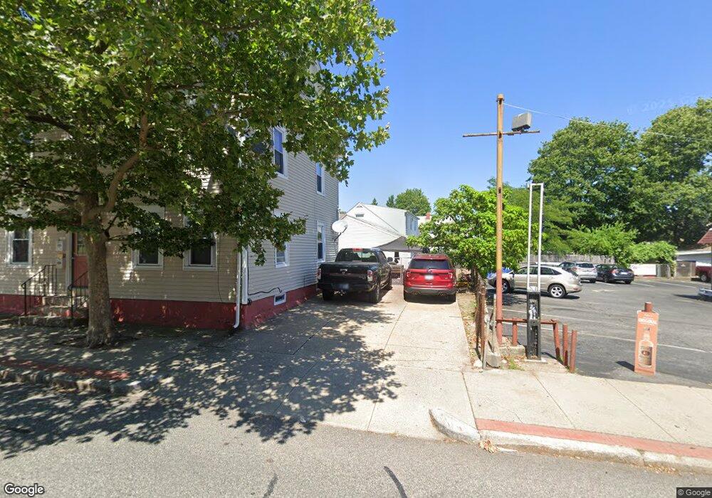 120 Summit St, Pawtucket, RI 02860 - photo 1