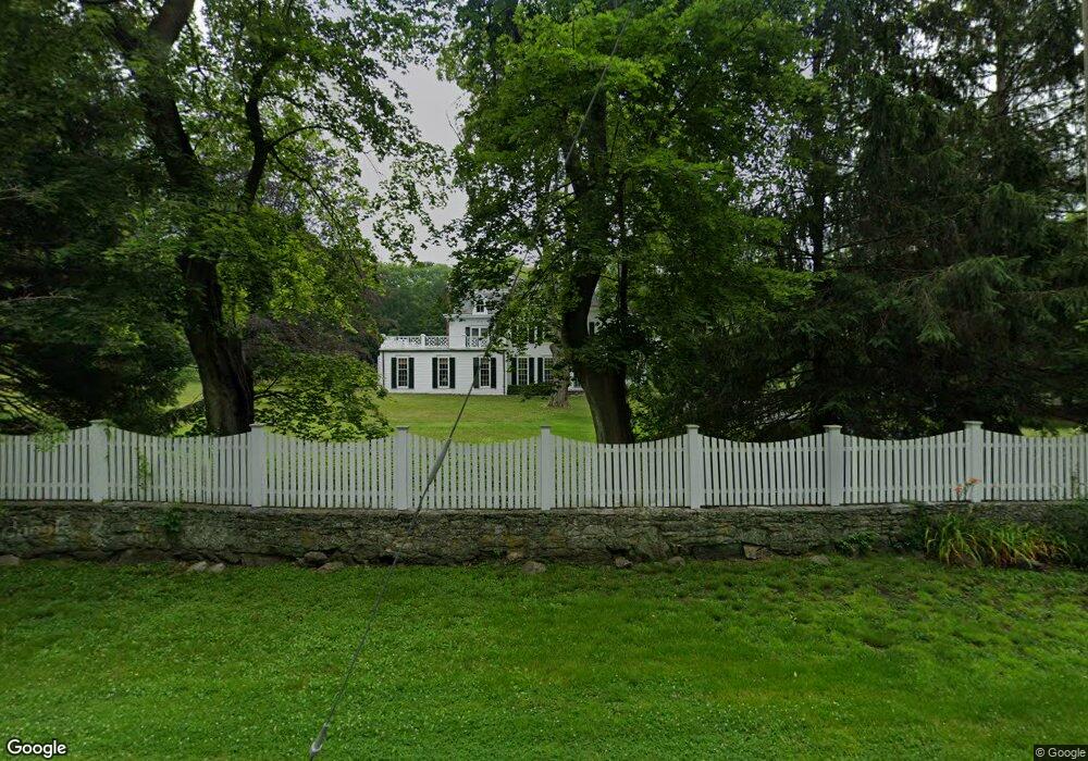 121 Bedford Rd, Greenwich, CT 06831 - photo 1