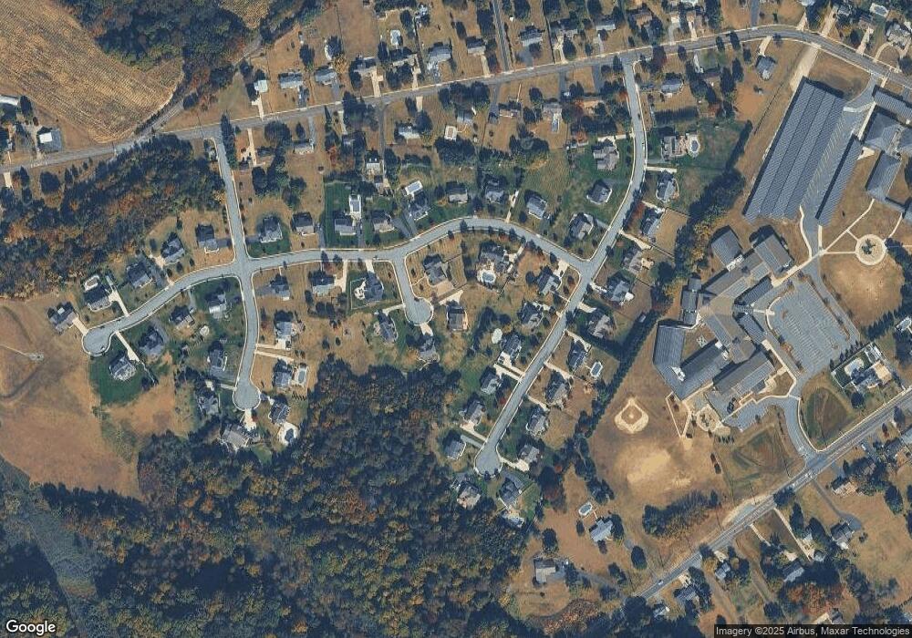 562 Thackery Ct, Mickleton, NJ 08056 - photo 1