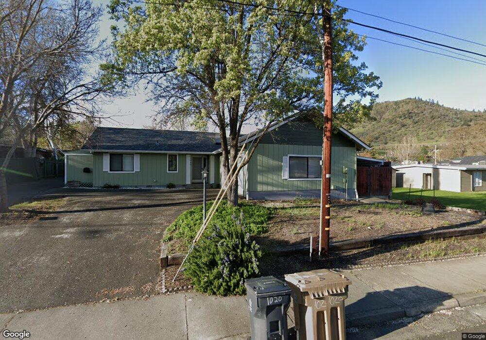 1026 NE A St, Grants Pass, OR 97526 - photo 1