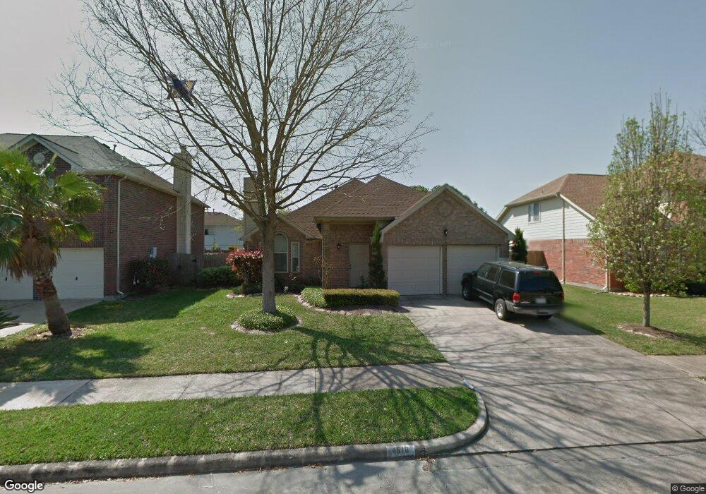 4516 Stonebridge Dr, Pearland, TX 77584 - photo 1