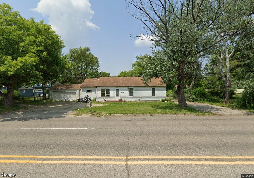 1538 S Graham Rd, Flint, MI 48532 - photo 1