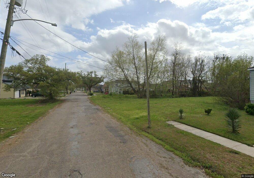 5128 Desire Dr, New Orleans, LA 70126 - photo 1