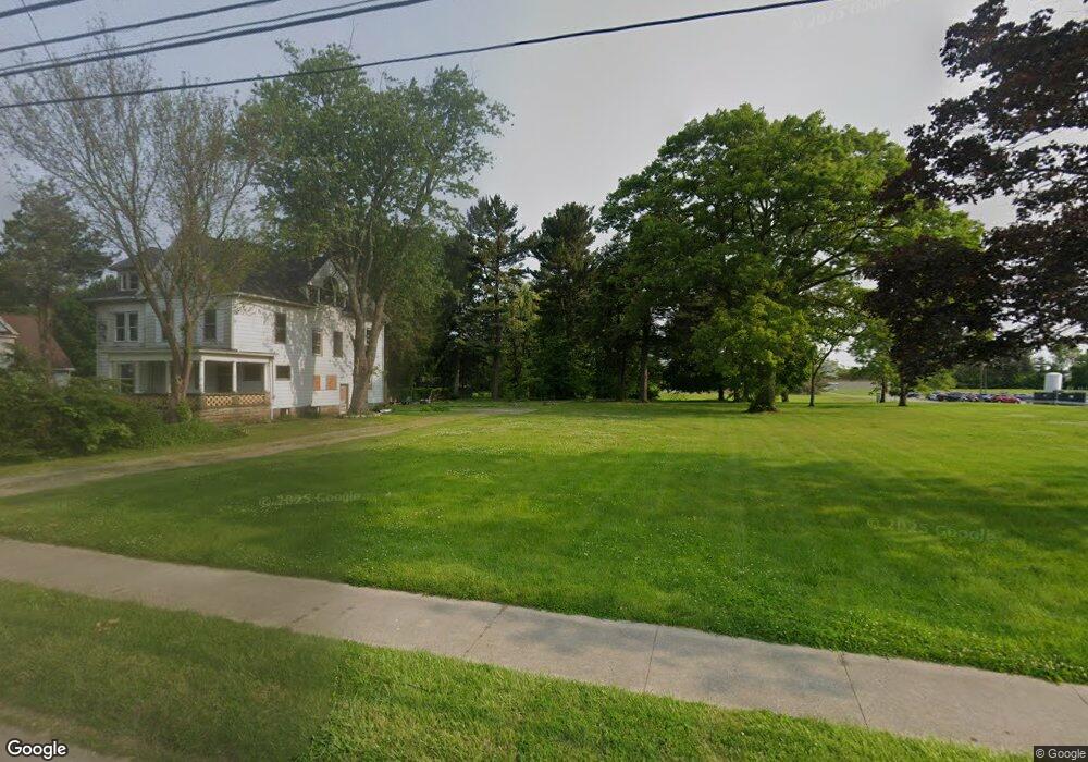 168 W Main Rd, Conneaut, OH 44030 - photo 1