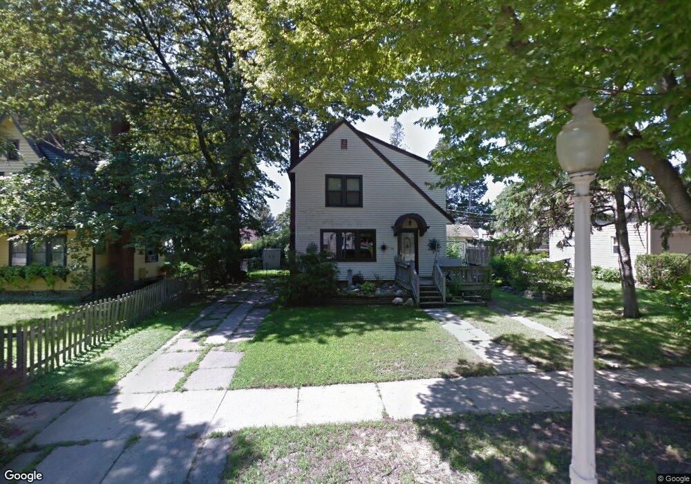 745 Durant St, Lansing, MI 48915 - photo 1