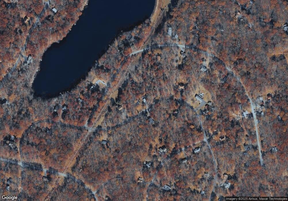 210 Hummingbird Trail, Bushkill, PA 18324 - photo 1