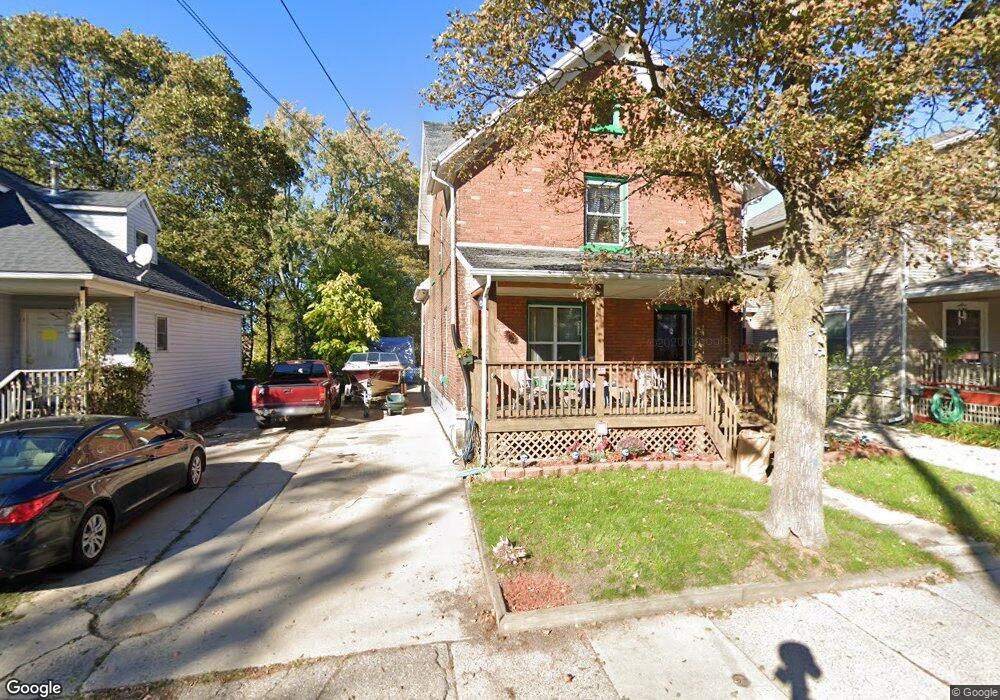 539 Baker St, Lansing, MI 48910 - photo 1