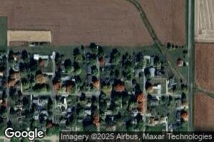 512 N Maple St, Toluca, IL 61369