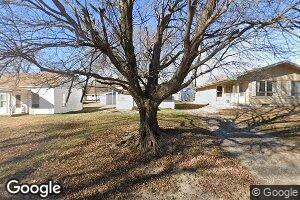 1907 Washington St, Hamburg, IA 51640