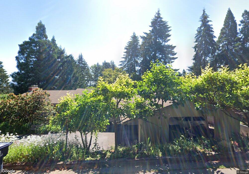 2585 Birch Ln, Eugene, OR 97403 - photo 1