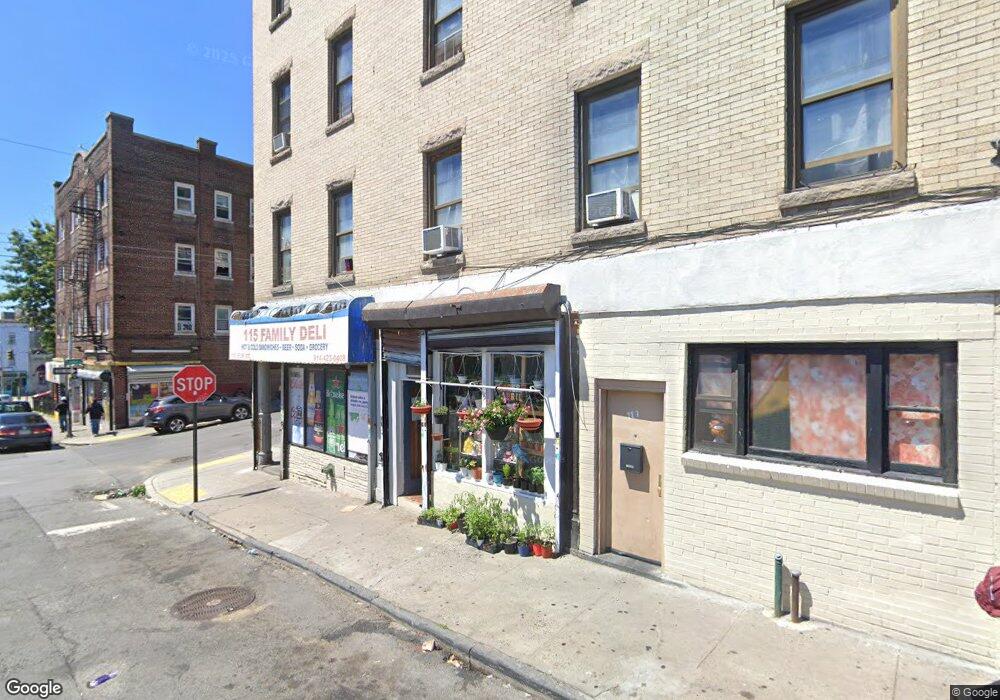 114 Elm St, Yonkers, NY 10701 - photo 1