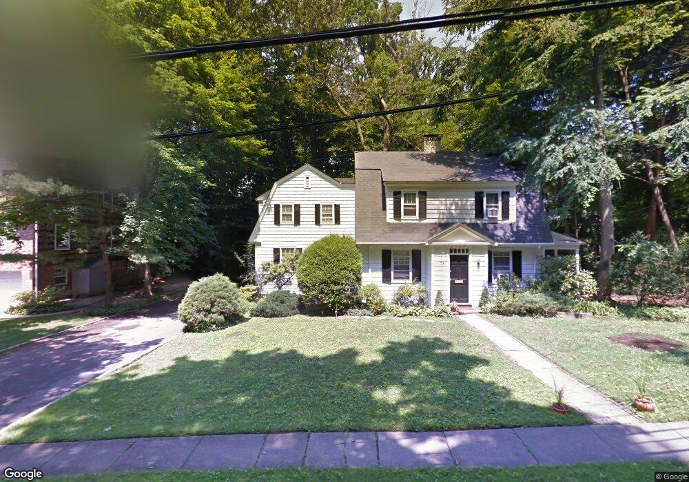 79 Davis Rd unit A, Port Washington, NY 11050 - photo 1