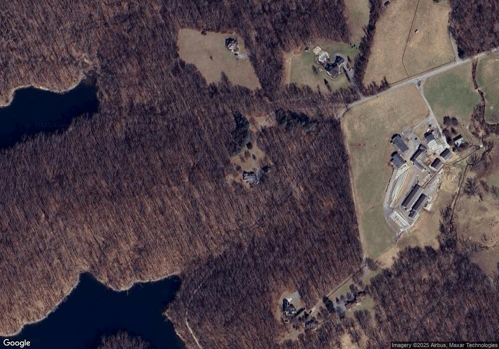 1730 Oakland Rd, Reisterstown, MD 21136 - photo 1